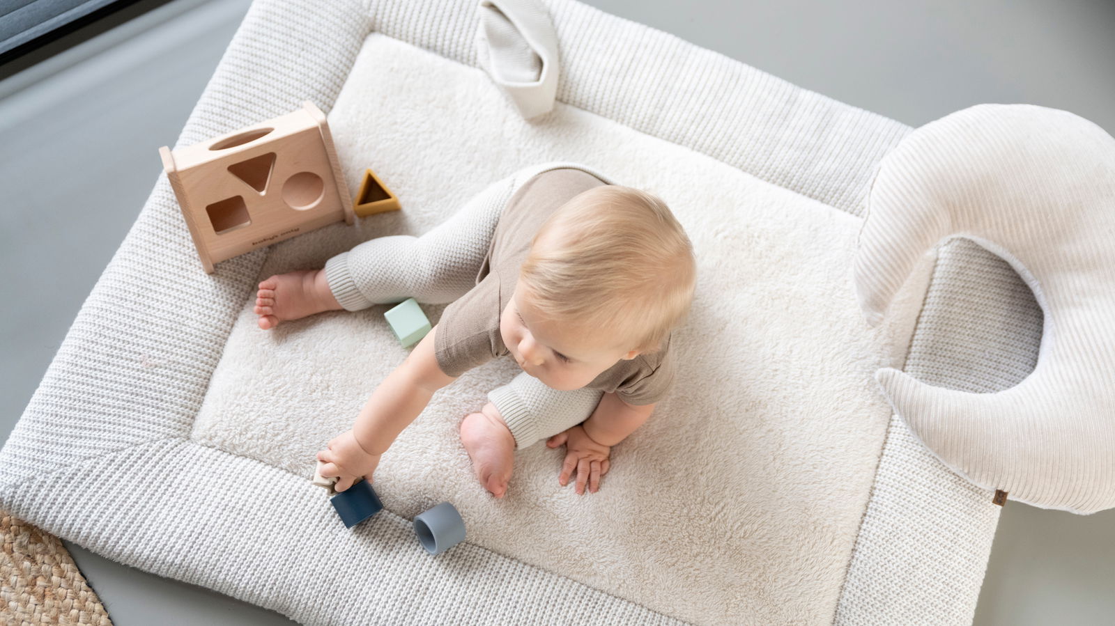 Kussen maan teddy Sense caramel