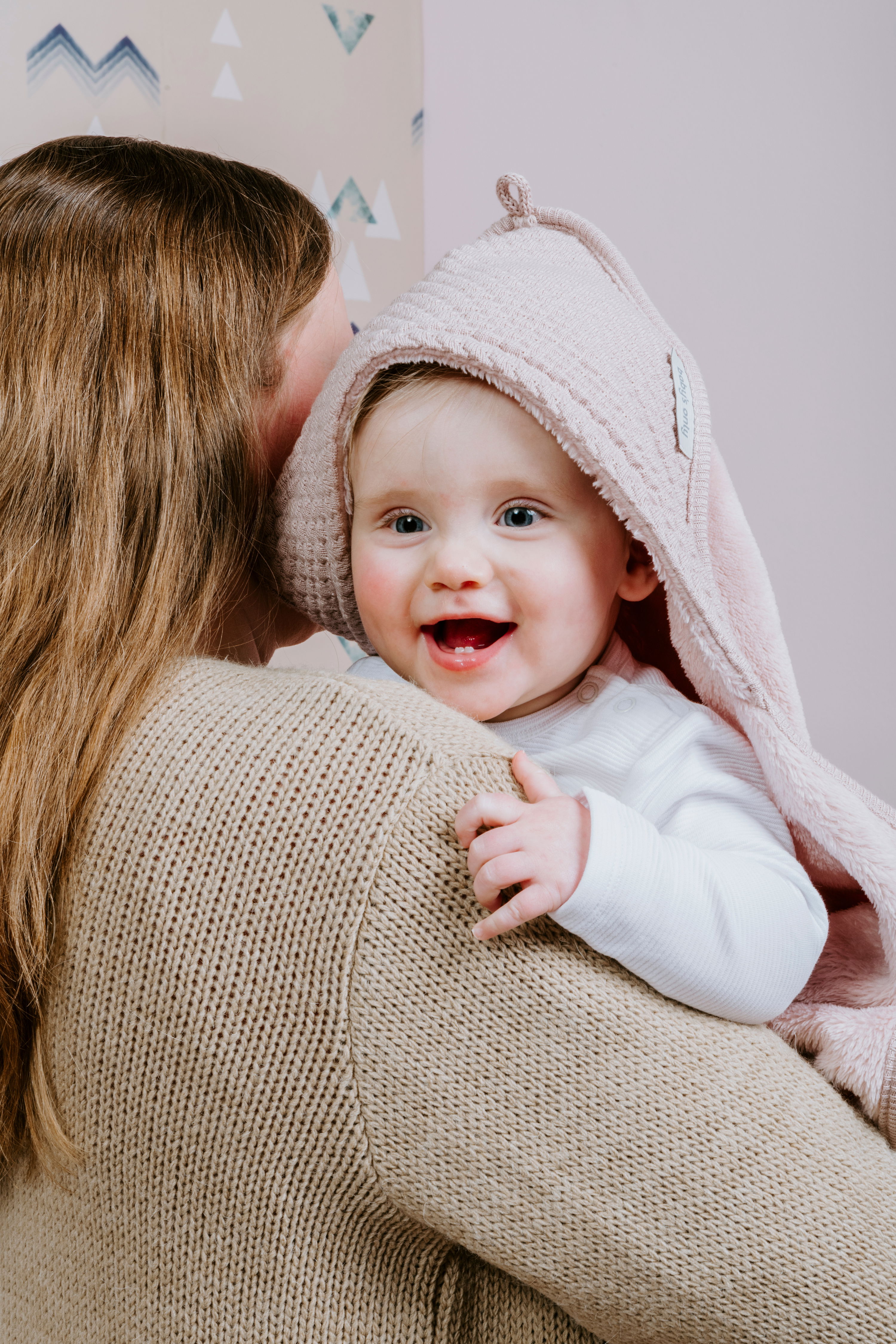 Hooded baby blanket Sky old pink