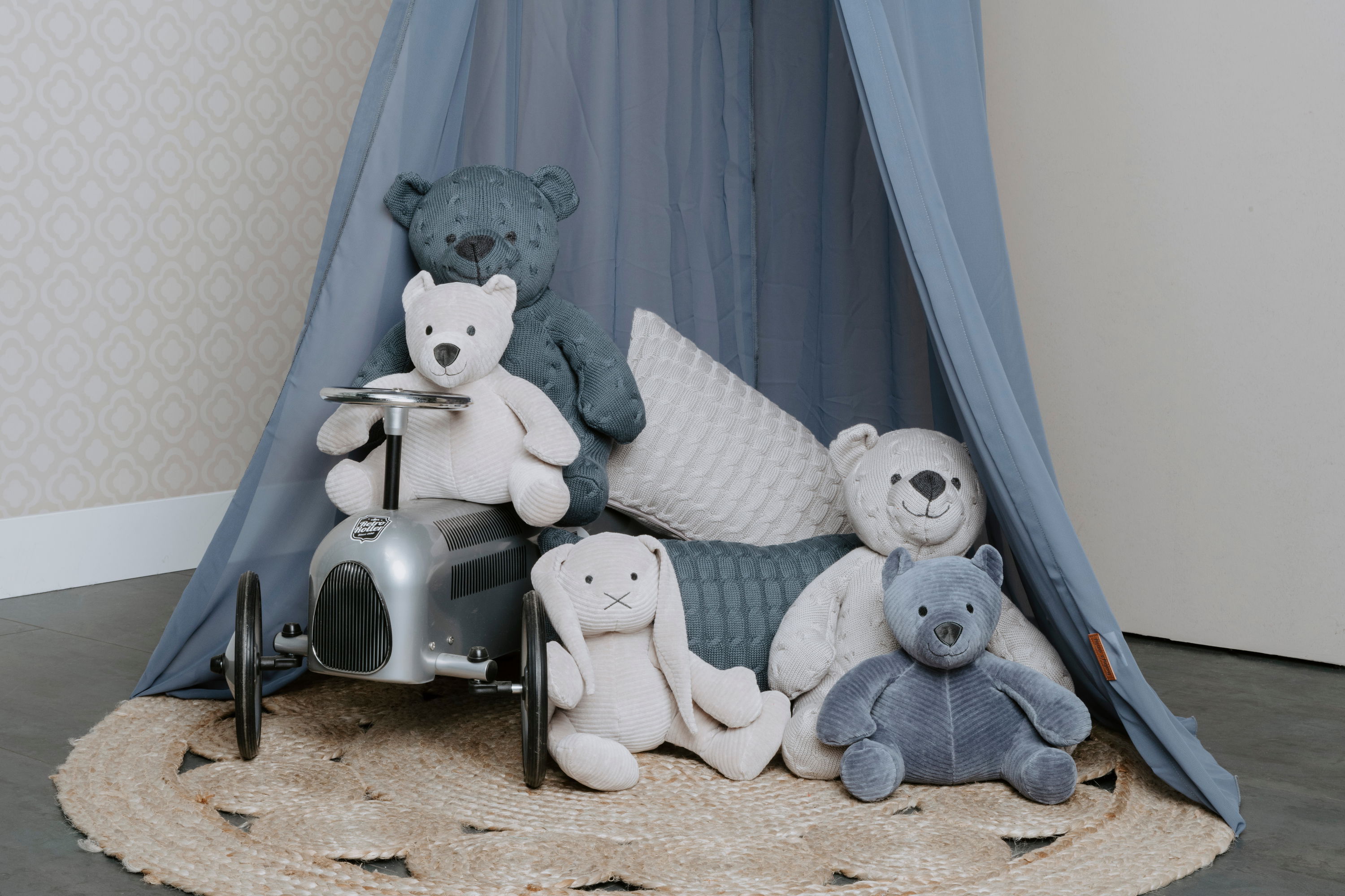 Stuffed bear Sense pebble grey