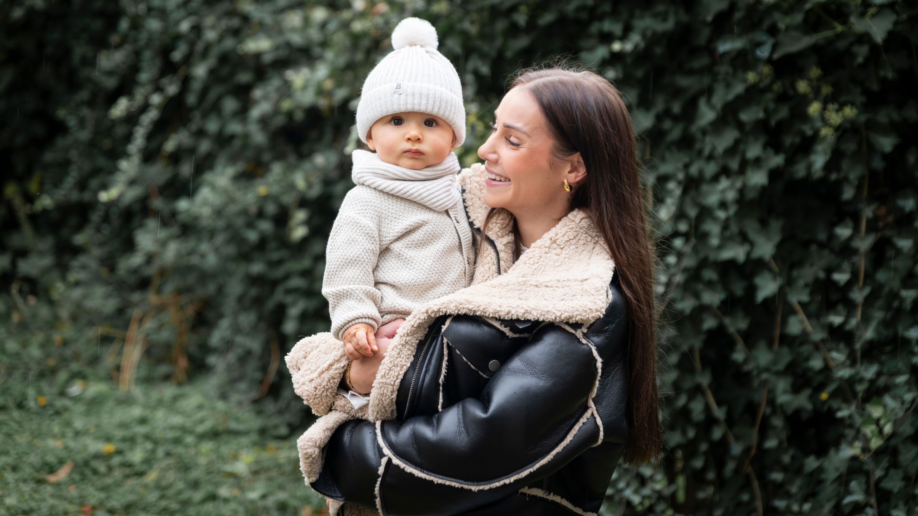 Bonnet avec pompon Cool vieux rose - 3-8 ans