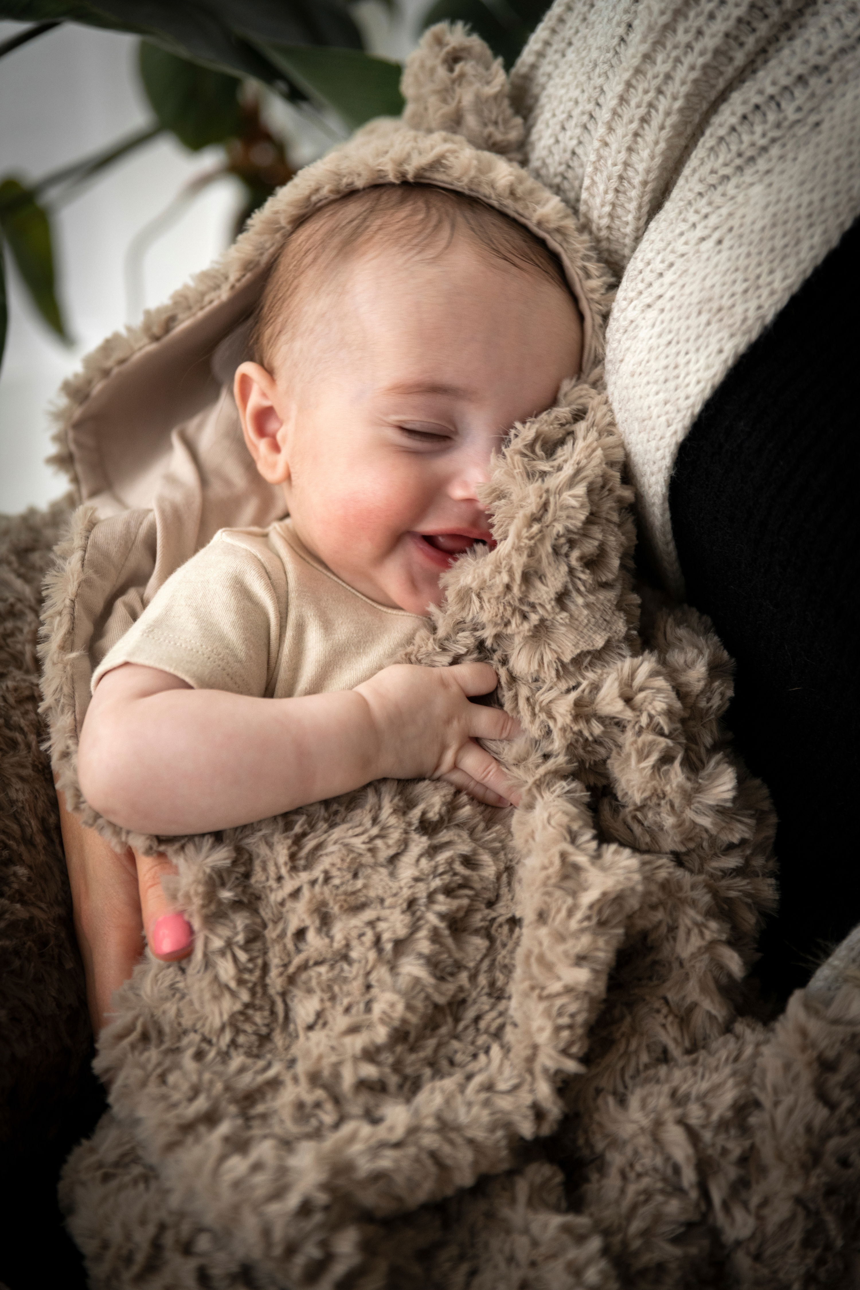 Hooded baby blanket Snow old pink - with ears