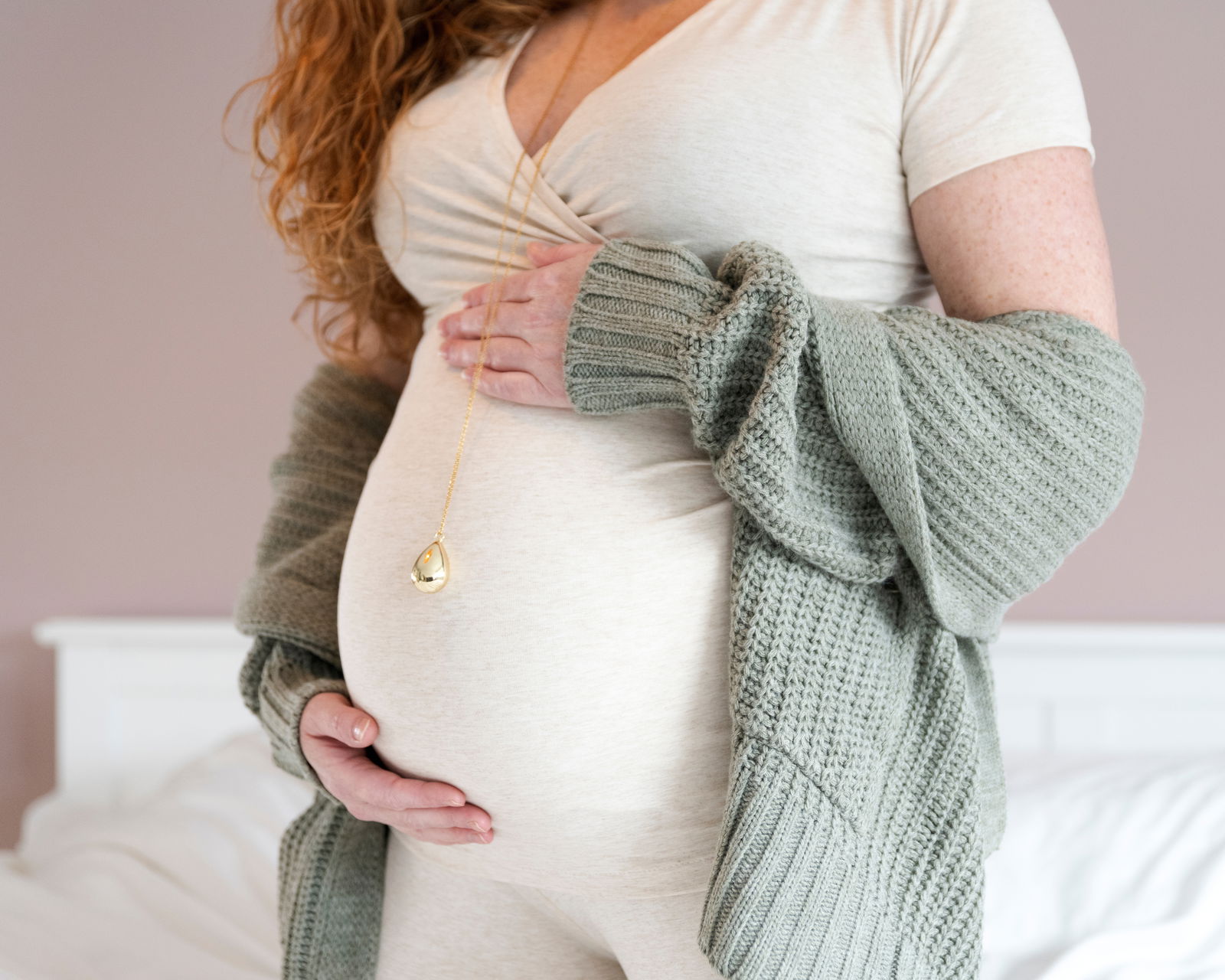 Maternity cardigan Glow urban green - M