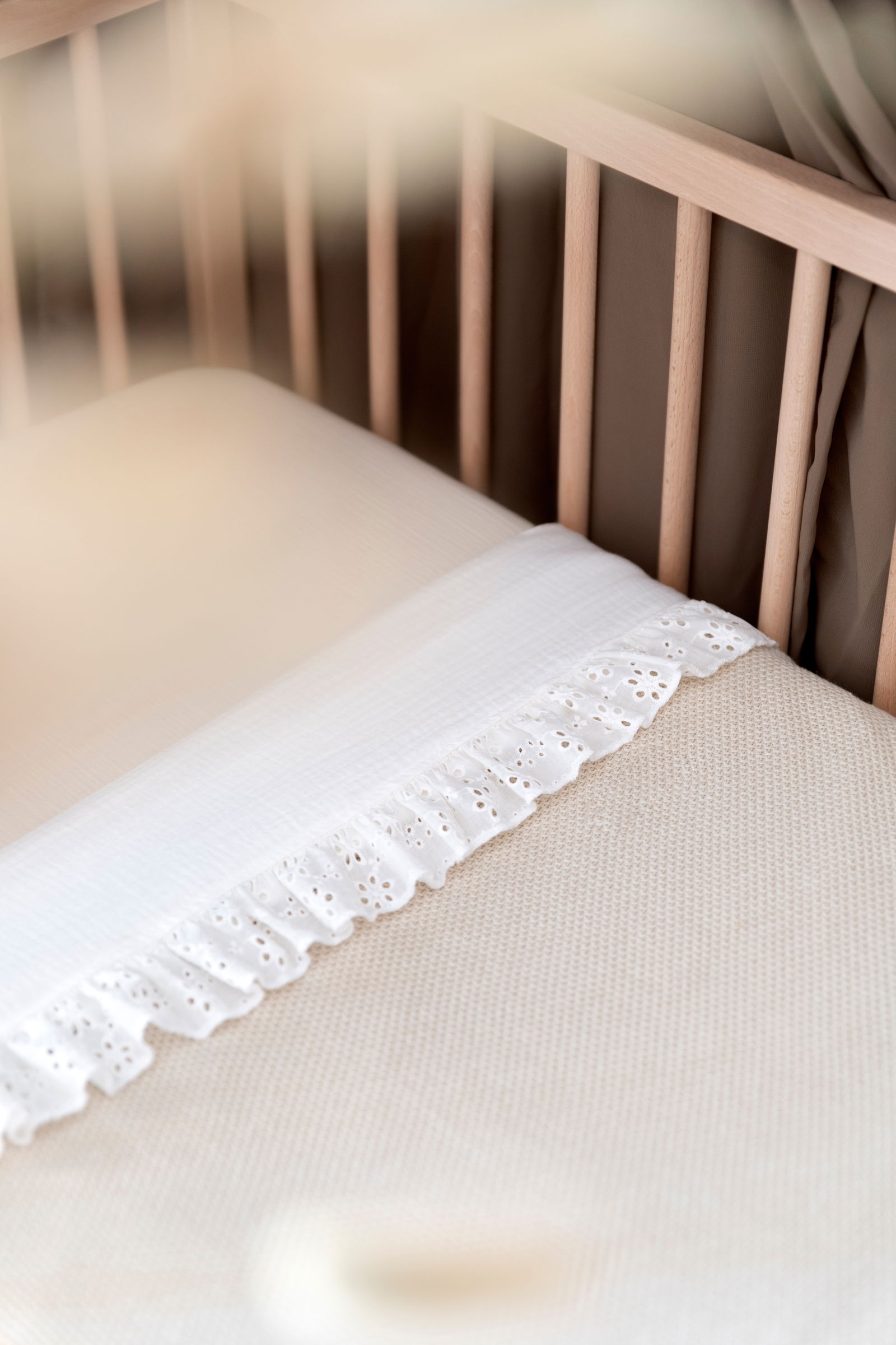 Drap berceau Calm warm linen - avec ruffle