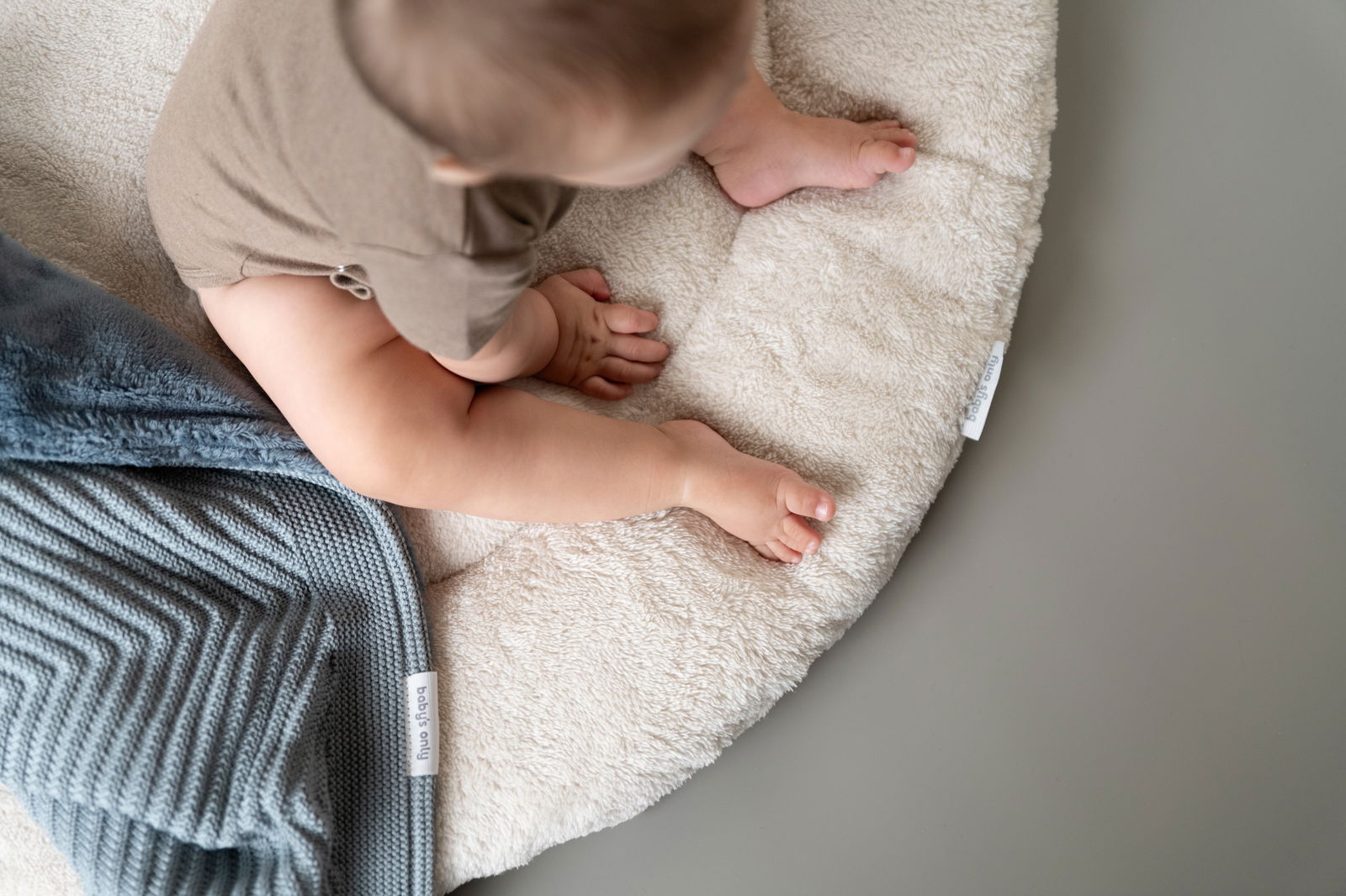 Playpen mat  Cozy urban taupe - Ø90 cm