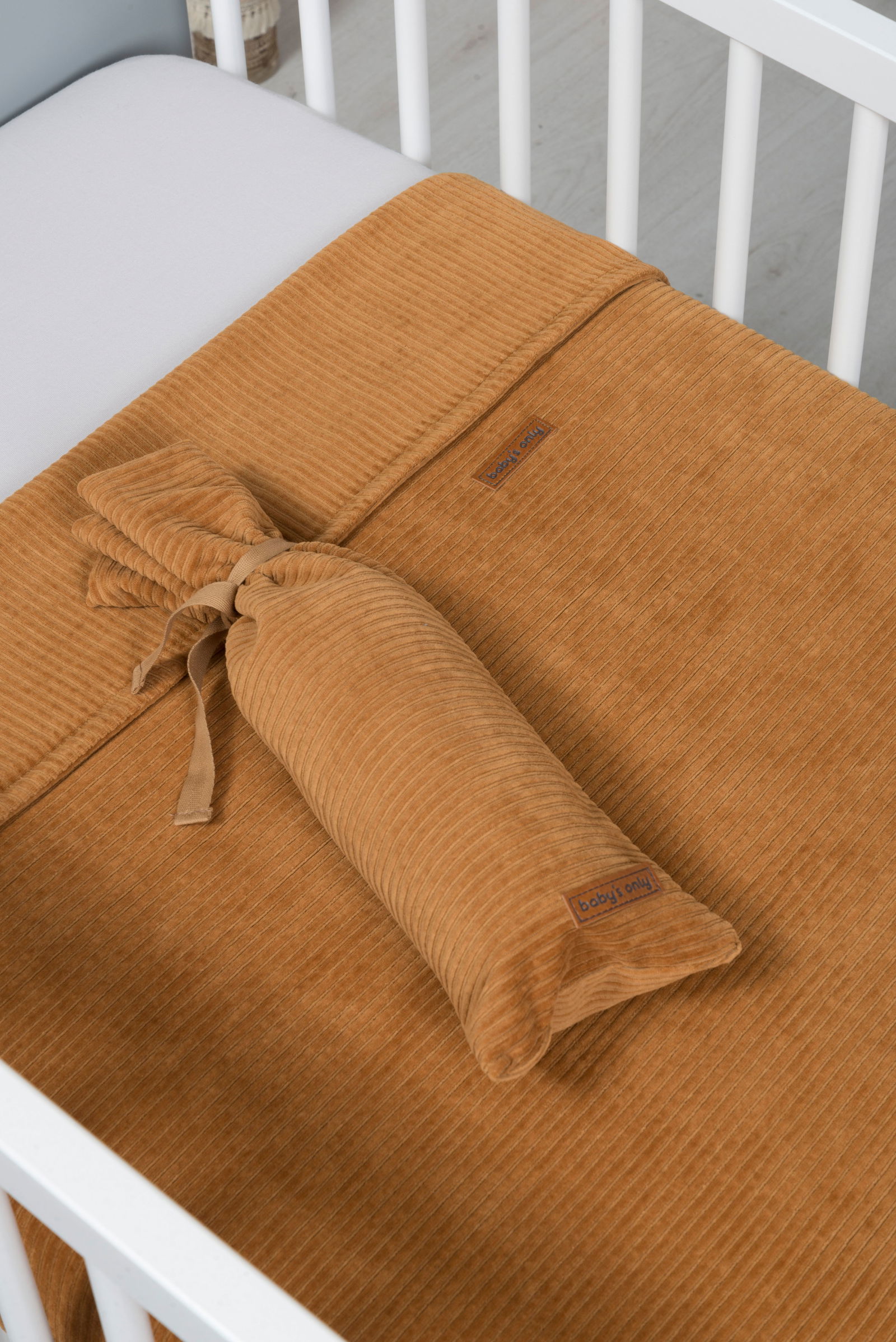 Hot water bottle cover Sense caramel