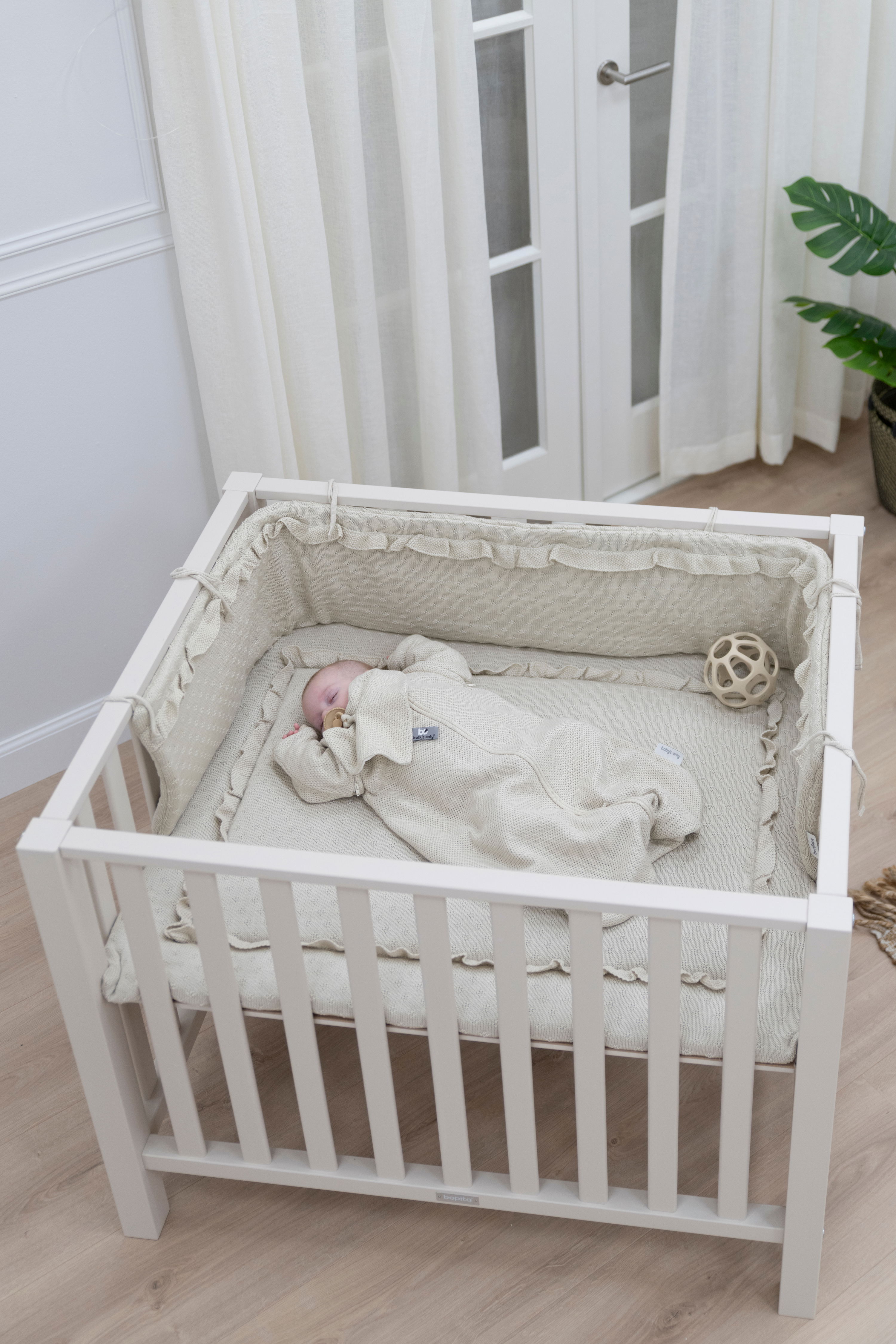 Bed/playpen bumper Mood warm linen