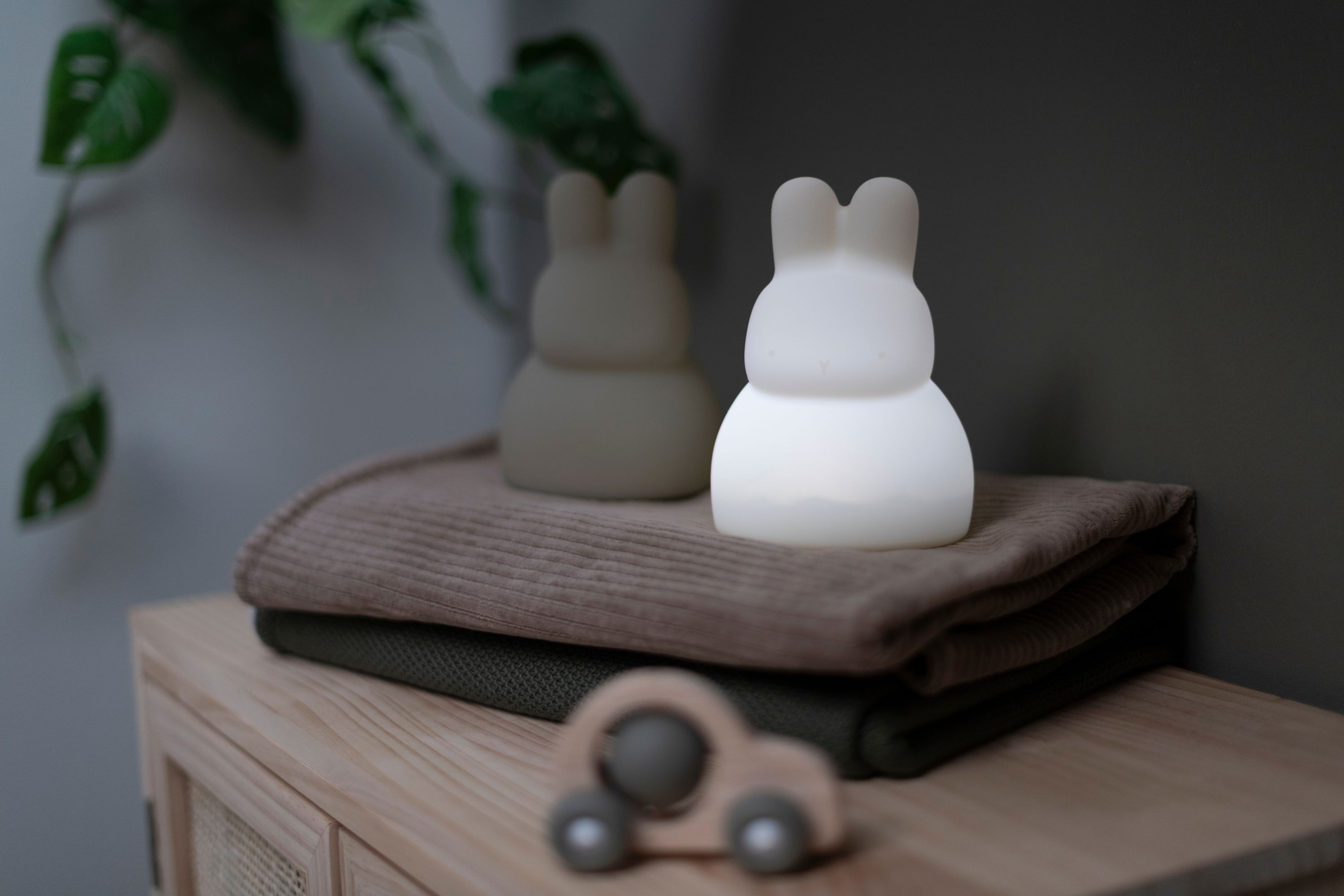 Night light rabbit warm linen - With Music